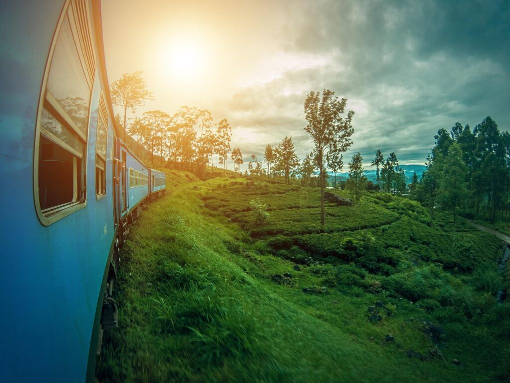 gf39998dd278c779f4ab6c203a92deefb205ee3537c29151f3c92aa0aba248e238577af3109157d43aa9afd536029befee1cee53a22a3568704bf3d83dfab8819_1280-2792097 srilanka, ella, landscape, hill, lanka, tourism, mountain, sky, green, valley, outdoor, tropical, scenic, peak, forest, morning, scenery, jungle, ceylon, highland, summer, train, travel, nature, asia, sri, nine, fog, bridge, railroad, tea, sunrise, transportation, rail, srilanka, srilanka, srilanka, srilanka, srilanka, ella