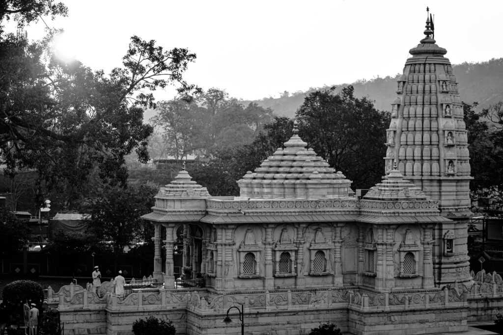 A captivating grayscale image of the Omkareshwar Jyothirlinga Temple in Madhya Pradesh, India.