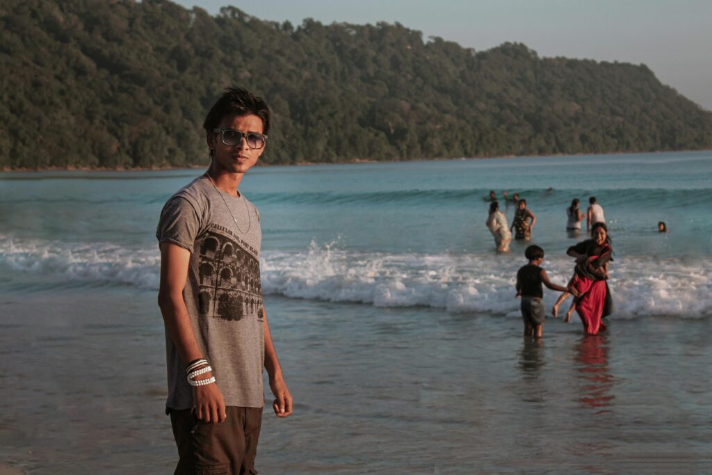 pexels-photo-7826585-7826585 A family enjoys a sunny day at the beach in Andaman and Nicobar Islands, India.
